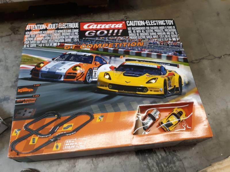 lot 9566 image: Carrera Go Gt Competition Electric Slot 143 Car Set Kit Ferrari Gt2 