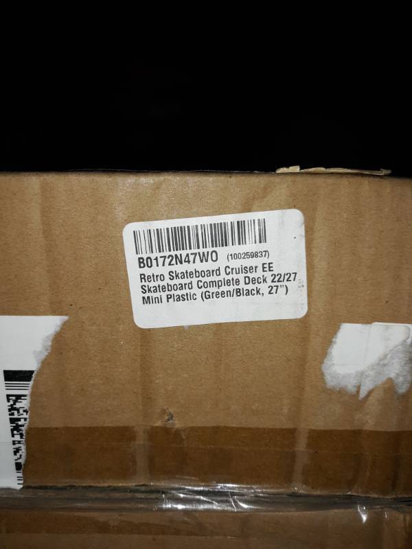 lot 10345 image: Retro Skateboard Cruiser