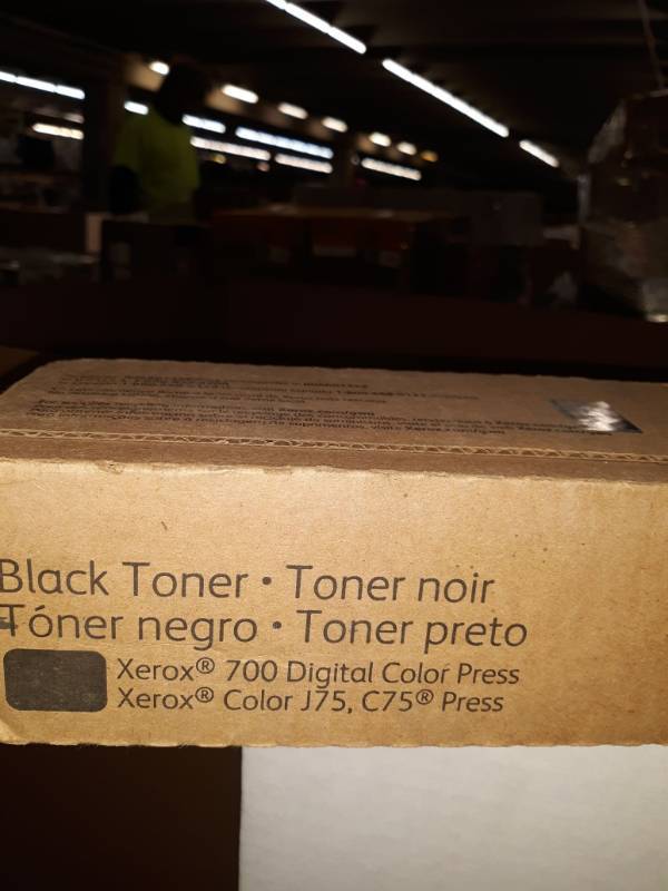 lot 10356 image: 4 Toner Chips For Xerox Digital Color Press 700 I C75 J75 006r01375 006r01378