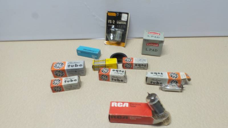 lot 1290 image: Lot of misc electron tube