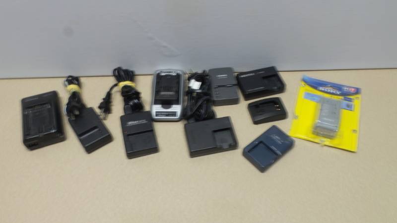 lot 1267 image: Lot of Camera Chargers