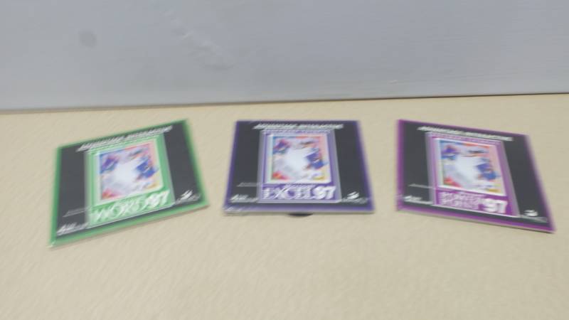 lot 6324 image: Lot of Vintage Word, Excel, and Powerpoint 97