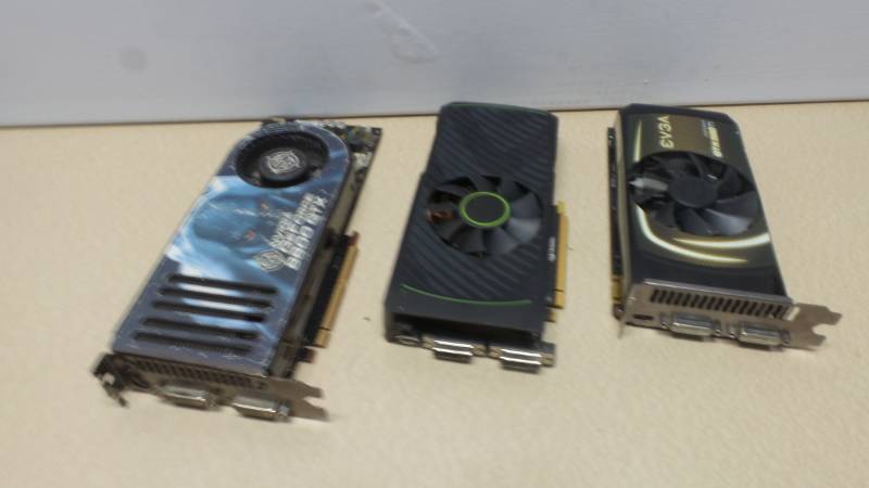 lot 6369 image: Lot of 3 Video Cards
