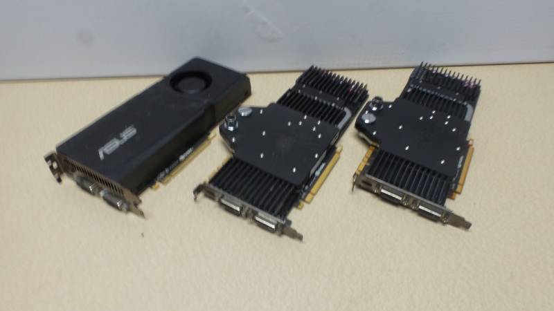 lot 6371 image: Lot of 3 Video Cards