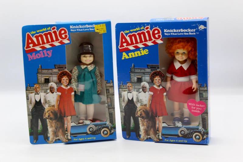 lot 1816 image: Collectible Little Orphan Annie and Molly Dolls, New In Box
