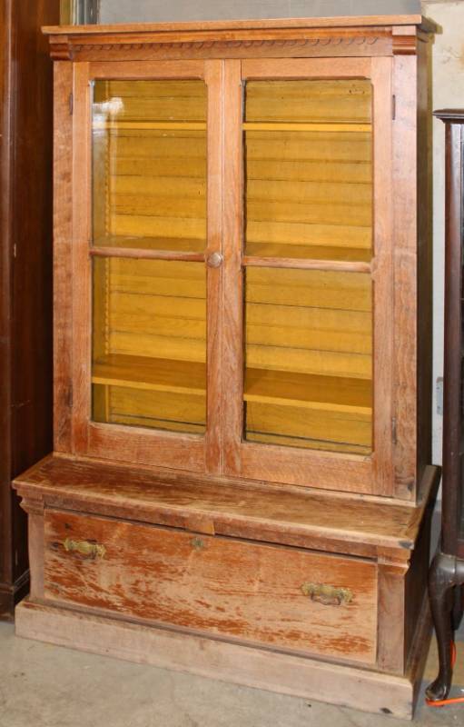 lot 1793 image: Antique Handmade Farm-style Dining Pie Cabinet