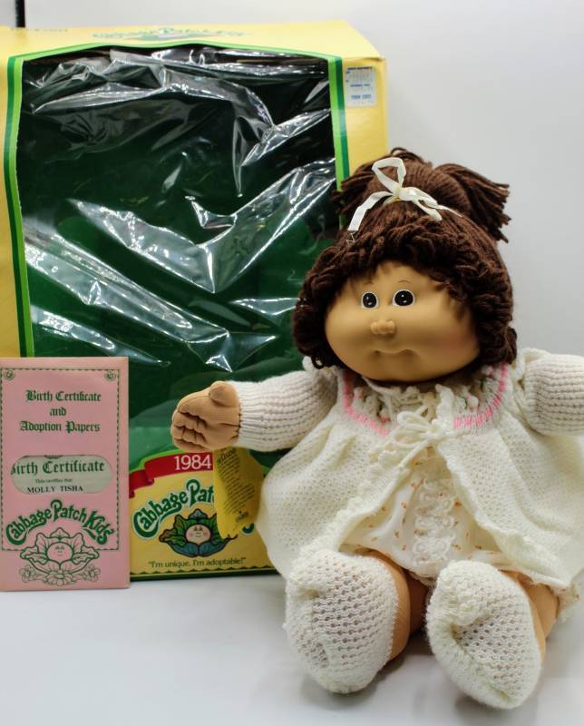 lot 1840 image: Cabbage Patch Kids Molly Tisha In Box