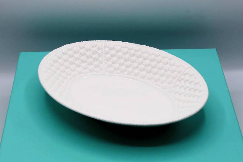 lot 1781 image: Tiffany & Co Serving Dish in Blue Tiffany Box Pattern  Tiffany Weave