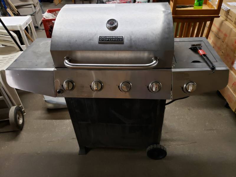 lot 3000 image: Nice Master Forge Gs Grill with Utensils and Propane Bottle