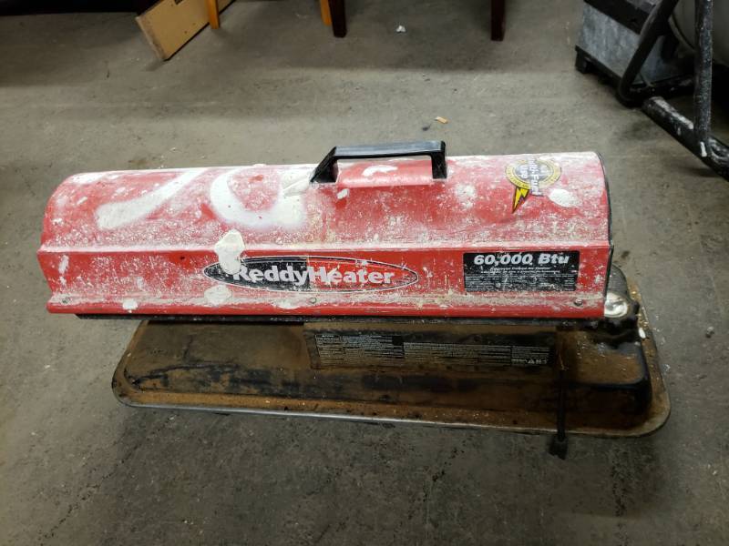 lot 3001 image: Reddy Heater 60,000 BTU Multi Fuel Heater