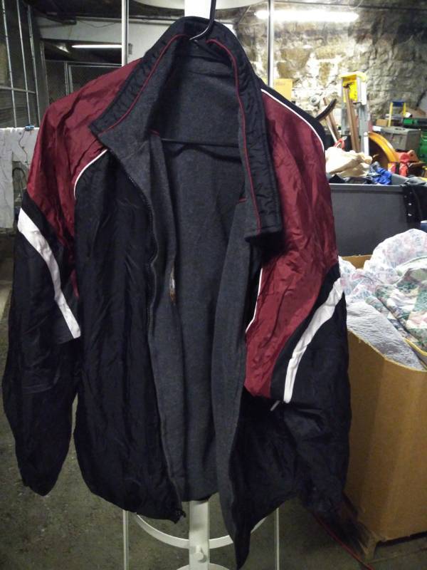 lot 1268 image: Washington Redskins Jacket