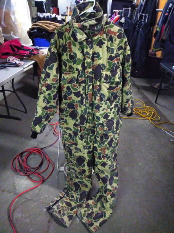 lot 1279 image: Walls Blizzard Pruf XL Tall Camo Overalls