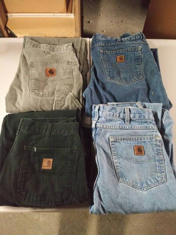 lot 1284 image: 4 Pairs of Carhartt Jeans