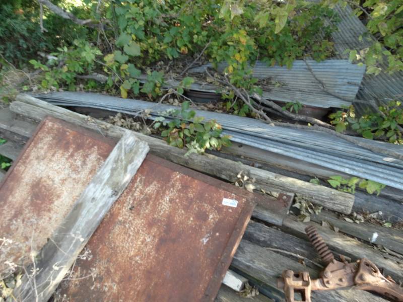 lot 2939 image: Lot of various barn tin, lumber & misc.