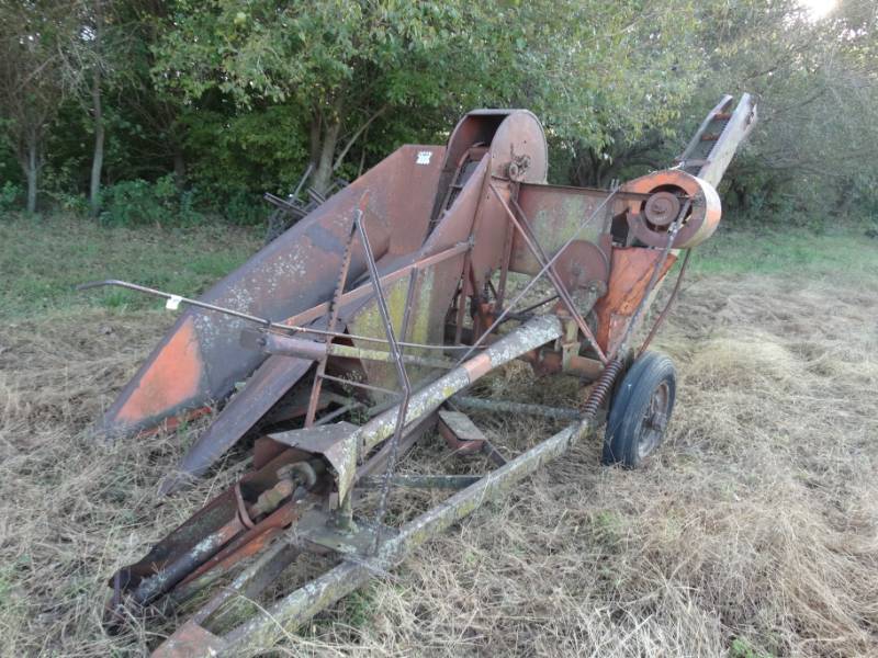 Pull Behind Farm Implement- Case Corn Picker 