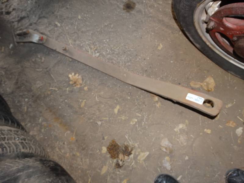lot 2982 image: Implement tow bar