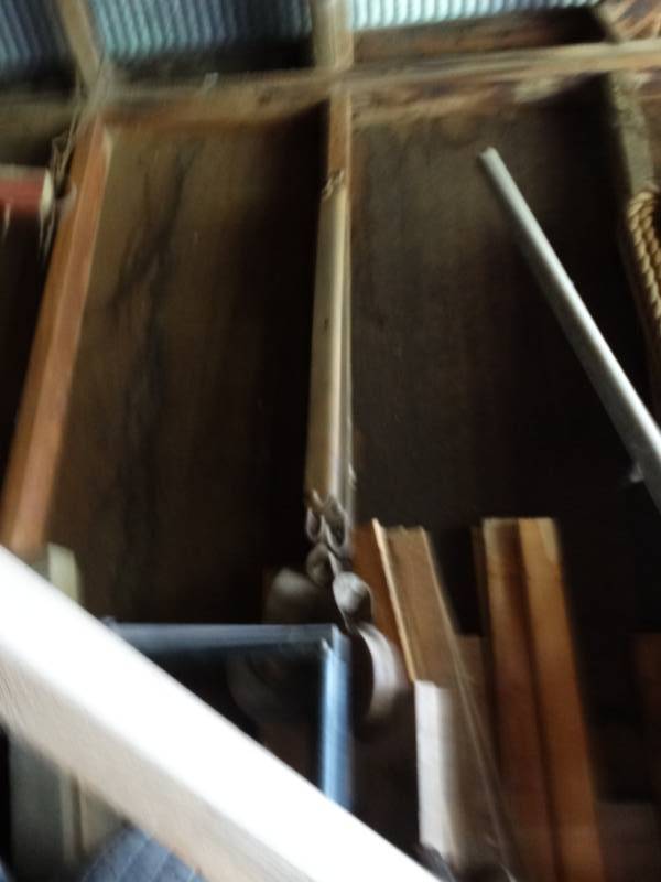 lot 2983 image: Old farm items