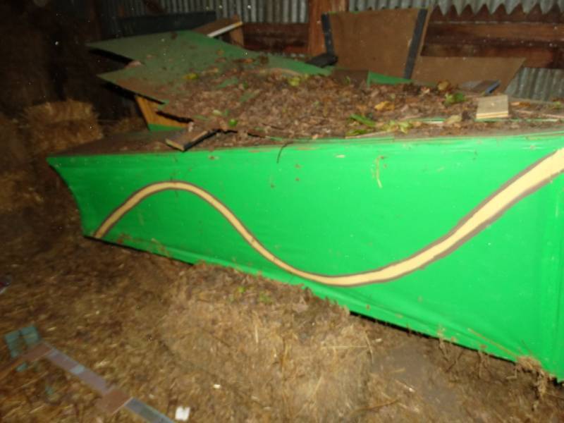 lot 7935 image: Play props