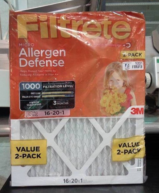 lot 1221 image: Filtrete Micro Allergen, 2pk 16X20X1, Air Filter
