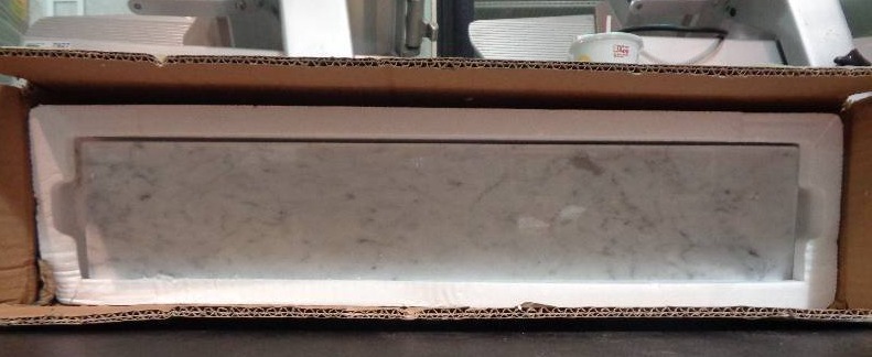 lot 1223 image: CAHABA CAVT0228 21 in Carrara Marble Vanity Top Sidesplash, 21 inch