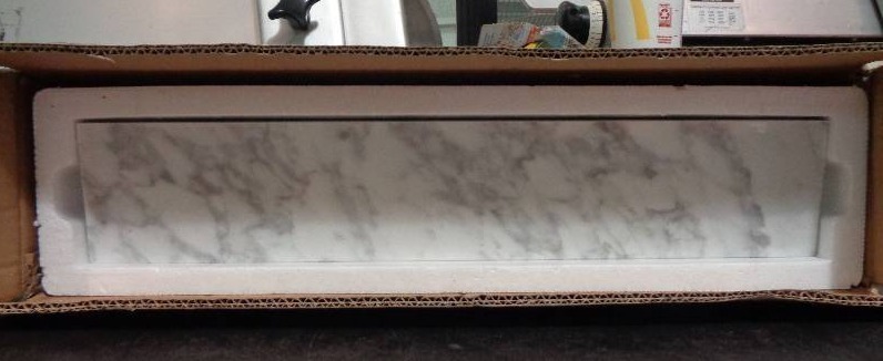 lot 1224 image: CAHABA CAVT0228 21 in Carrara Marble Vanity Top Sidesplash, 21 inch