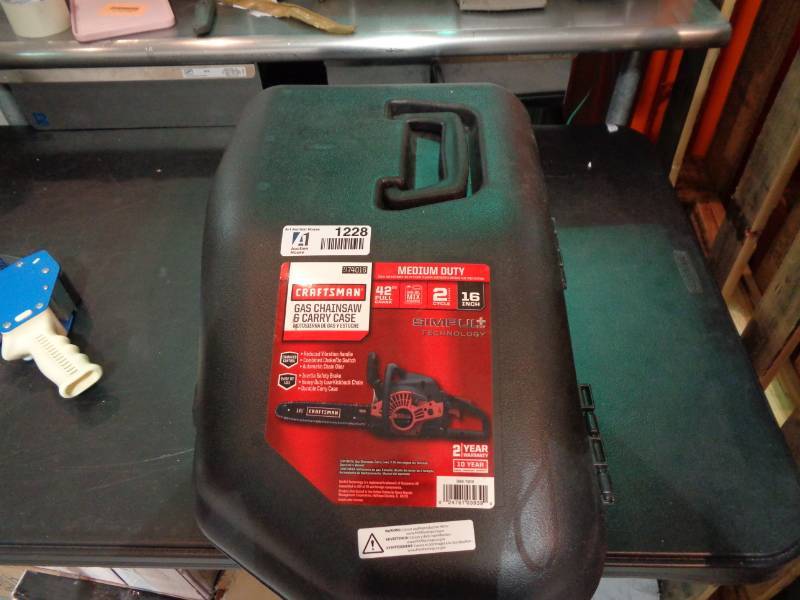 lot 1228 image: Craftsman 42 CC 2 Cycle 16 Chainsaw. Used