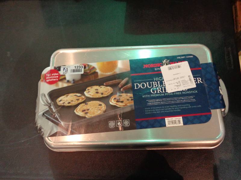 lot 1233 image: Nordic Ware High Wall Double Burner Griddle