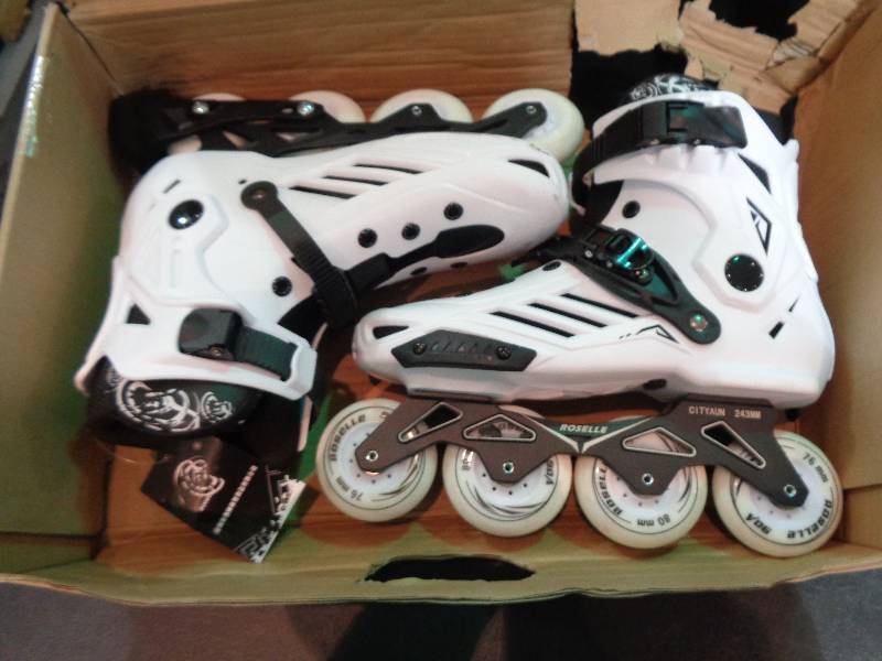 lot 1249 image: you-beat-you-land Adult Inline Skates for Man and Woman LS, White - Size 10