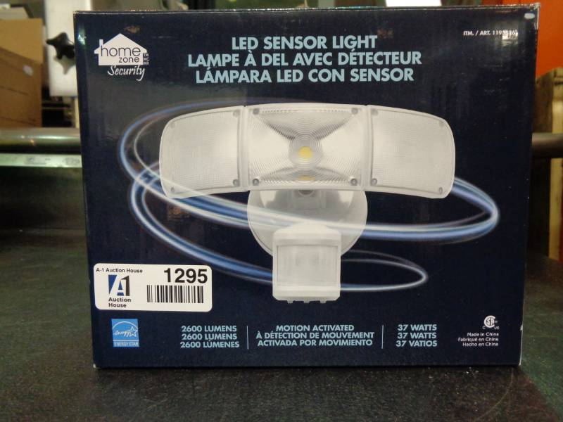 lot 1295 image: Home Zone LED Motion Sensor Security Light