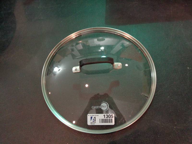 lot 1305 image: 12 Pan Lid