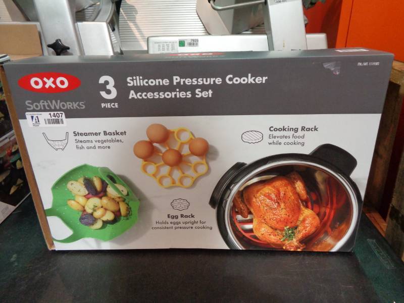 lot 1407 image: OXO 3 Piece Silicone Pressure Cooker Accessories Set