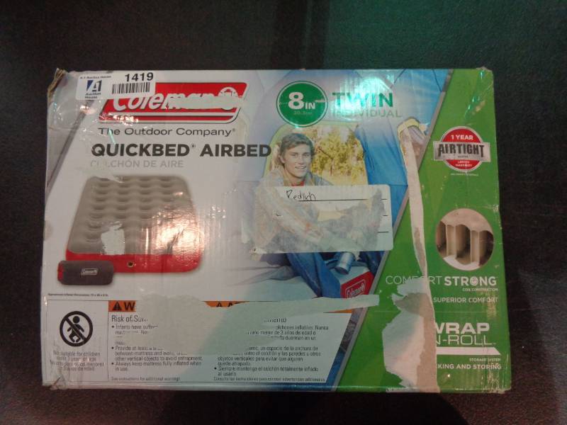 lot 1419 image: Coleman 8 Twin Quick Bed Airbed