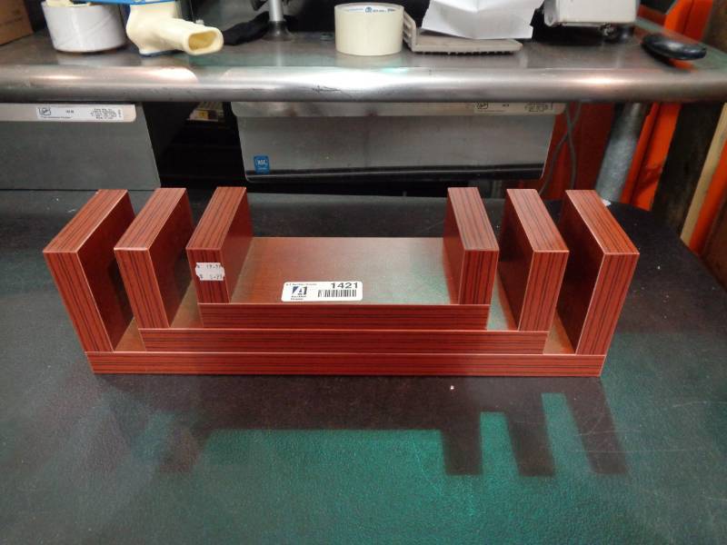 lot 1421 image: Floating Shelves Lot Of 3
