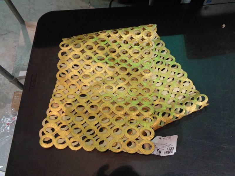 lot 1433 image: Chilewich Pressed MOD Table Runner