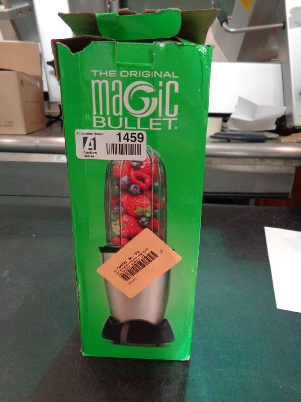 lot 1459 image: Magic Blender Blender