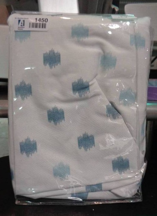 lot 1450 image: Ikat Spot Blackout Curtain Panel (63x50) Blue - Skyline Furniture