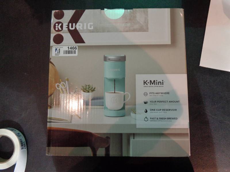 lot 1466 image: Keurig k Mini Coffee Brewer