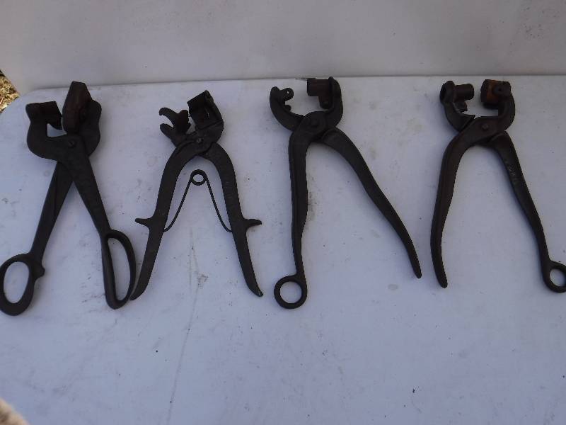 lot 6770 image: vintage hog snouters