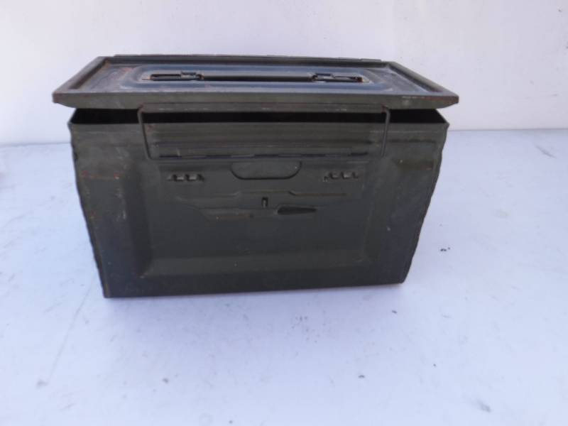 lot 6782 image: 50 cal. ammo box