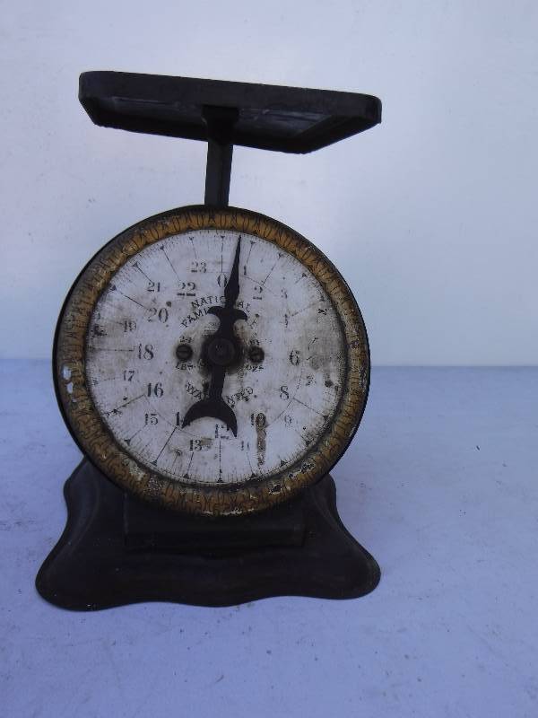 lot 6802 image: Vintage National Family scale
