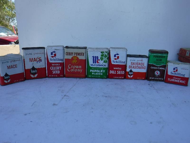 lot 6815 image: Vintage tin spice cans