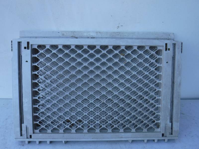 lot 6847 image: Baby Gate