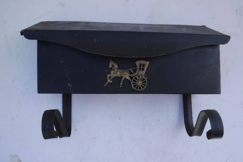 lot 7513 image: On house mailbox with newspaper holder