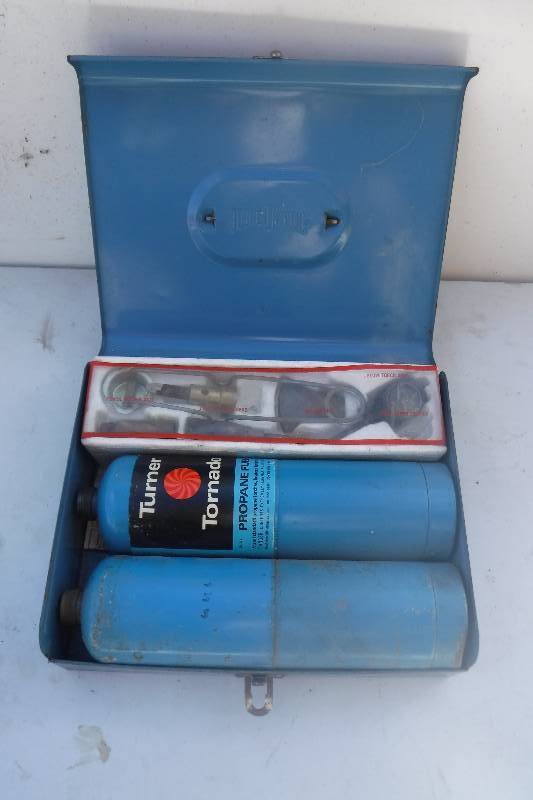 lot 7522 image: BenzoMatic torch kit in case