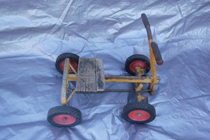 lot 7546 image: Vintage ride on toy
