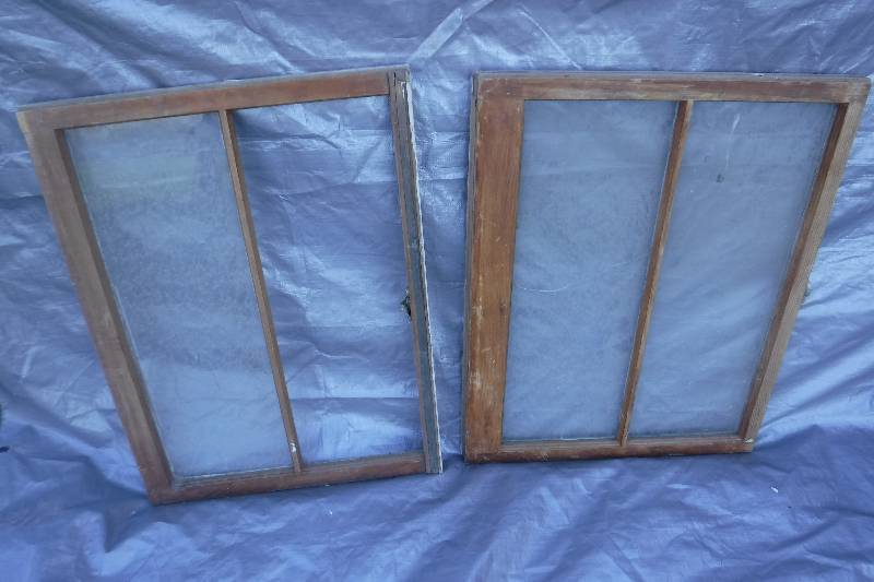 lot 7560 image: Pair of wood framed windows