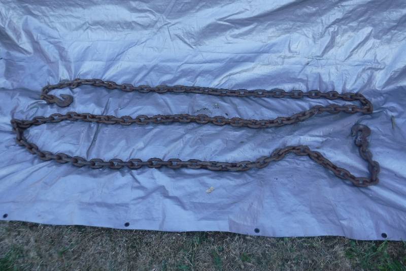 lot 7572 image: 25 foot long heavy equipment chain