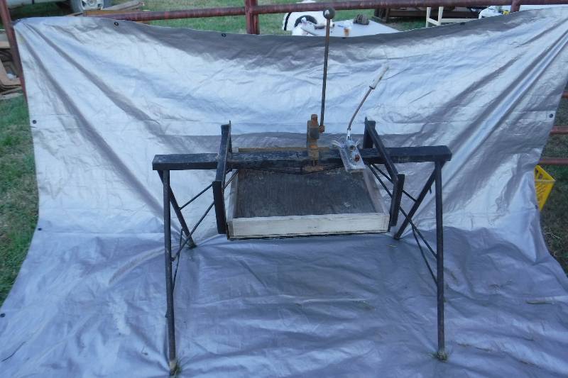 lot 7581 image: nutcracker station