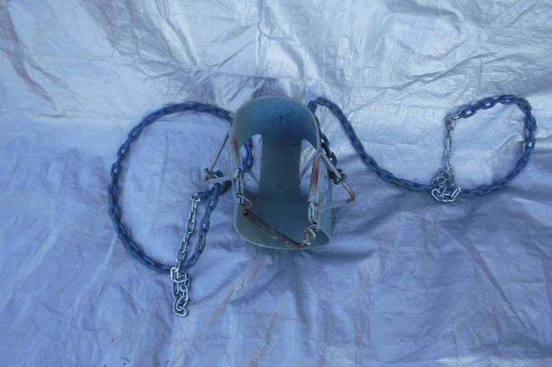 lot 7583 image: Vintage safety seat swing