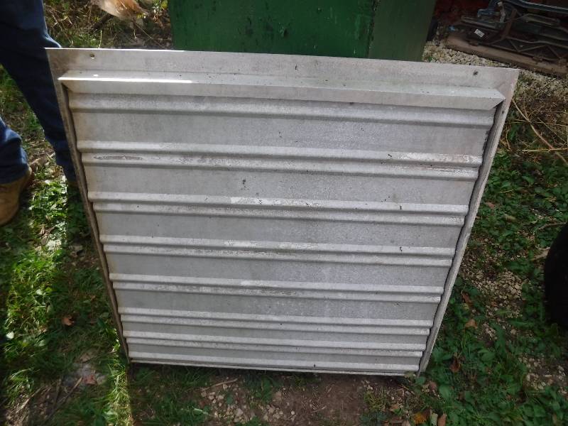 lot 4974 image: louver vent